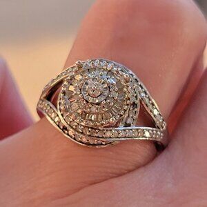 New White Diamond Silver Ring Size 6